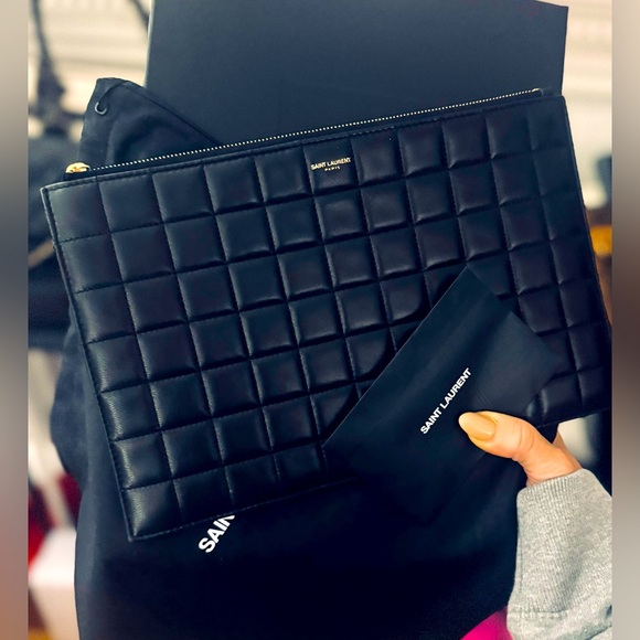 NIB Full Inclusion Saint Laurent Large Black Quilted Zip Pouch w/ Box & Dustbag - Picture 1 of 1